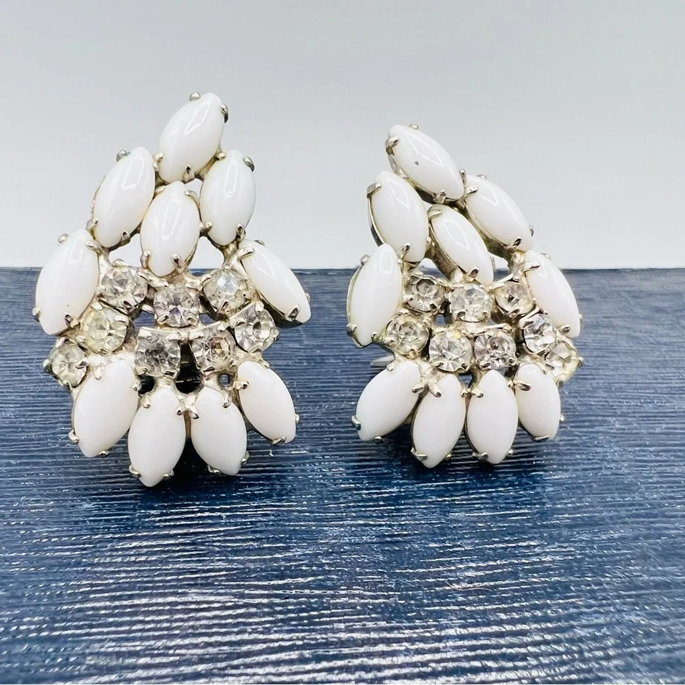 Vintage white glass rhinestone clip on earrings climbers milkglass